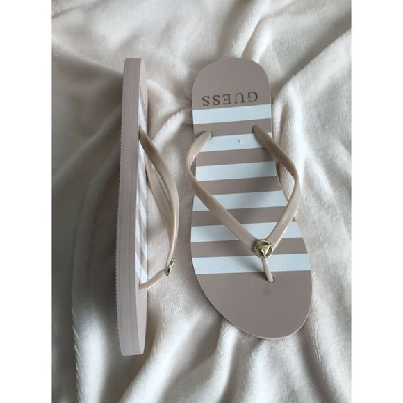 Women’s Sandals Size 11 Guess WG LENT13-C Light Pink strips Style Flip Flops - Picture 7 of 10